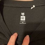 Me to We  black LS crop lace up sides knit top GUC Photo 1
