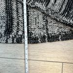 Old Navy  Black & White Knit Cardigan Size M Photo 6