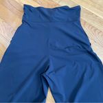 Nike Dri Fit Workout Capri Wide Leg Pants Womens Medium Black Elastic Wide Waist Photo 13