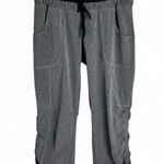 Athleta Allegro Capri Pants | Size 0 | Ruched, Cropped & Ready to Rom-Com Power Photo 2