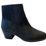 Vionic  Women's Shantelle Boots‎ Size 6 Black Waterproof Bootie Suede Photo 0