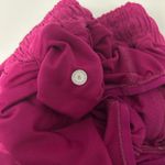 Lululemon  Hotty Hot 2.5" Low-Rise Shorts Photo 3