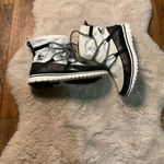 Sorel  Winter Boots Womens Size 10.5‎ Sea Salt Cozy Explorer Non Shell Lined Lace Photo 3