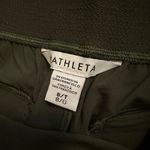 Athleta Brooklyn Heights High Rise Cargo Pant Aspen Olive 8 Tall Photo 5