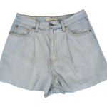 Levi's  Premium Rib Cage Shorts Pleated Light Wash Women's 27‎ Cut Off High Rise Photo 0
