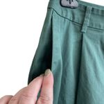 Uniqlo Pants Women Chino 2 Green Taper Leg Pockets Cotton Comfy Travel Basics Photo 4