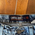 The Limited  Jeans Light Wash Vintage Cutoff Jean Shorts 30x2" Size 10 Photo 2