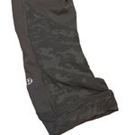 Lululemon  Run For Days Crops Deep Green Camo Back Pocket Size 4 Photo 3