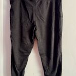 Black Capri Joggers, Large Photo 1