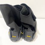 Vibram  Women's Black Oslo Wp Artic Gr Boat Velcro Closure Size 8.5 Photo 4