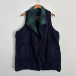 Girlie girl original C.C Exclusive Reversible Fleece & Plaid Vest, Women’s Size Large — Evergreen/Navy Photo 2