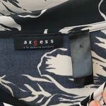 FINAL MARKDOWN Ladies axcess top Large Black Photo 2