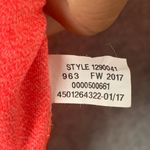 Under Armour Women S Medium Long Sleeve Performance Lightweight pullover shirt Photo 3