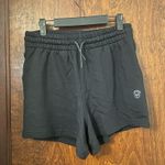Allbirds NWT  Women's R&R Sweat Short Natural Black Size L Photo 1