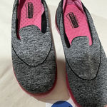 Skechers Woman’s Slip On Sketchers Goga Mat Quick Fit Flex Black & Pink 8 Sneaker Stk#725 Photo 0
