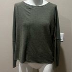 H by Bordeaux H by bordeaus green long sleeve blouse top Photo 0