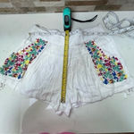 Raga  white floral embroidered shorts Sz M Photo 5