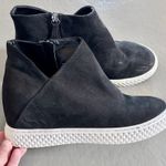 Aerosoles Zirah Faux Suede Casual Ankle Boot Black Asymmetrical Zippered 9 Photo 1