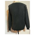 Romantic Hut Sweater Black Photo 1