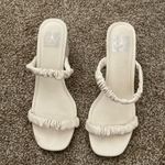 Dolce Vita Strappy Cream Heels size Women’s 8 White Photo 0