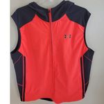 Under Armour Heat Gear Fitted Hooded Vest Mesh Sides Size XL Women Black Red Photo 0