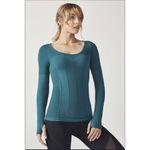 Fabletics  Baltic Teal Delta‎ Seamless Long Sleeve Athletic Top NWT Medium Photo 1