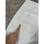 Spanx women’s size large Stretch Twill Shorts, 6" pure white pull on slimming Photo 5