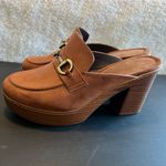 White Mountain  Canto Clogs Photo 3