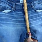 BKE Buckle  Gabby Curvy Fit High Rise Ankle Skinny Blue Jeans
ABK1775 Size 30 Photo 4