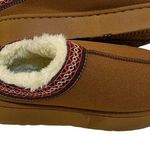 None Cozy Brown womens Shoes slippers with Red Accents size 8.5 Photo 0