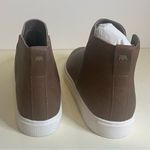 Birdies New without box Falcon Leather Bootie sz 8.5 Photo 2