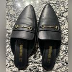 Black slip ons Size 7.5 Photo 0