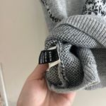 Shein  Tiger Sleeveless Sweater Photo 1