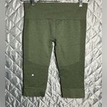 Lululemon athletica flow crop leggings women’sForest Green compression short Photo 2