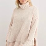 Aerie Chenille Woman’s Oversized Beige Knit Classic Turtleneck Sweater Sz Small Photo 0