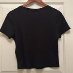 Black short sleeve thermal crop top Size M Photo 2