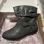 SO New  Ankle Boots Women's Size 7 Grey with Buckles Photo 0