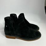 Hush Puppies  black suede ankle boots size‎ 7 Photo 2