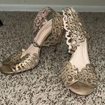Klub nico moxie champagne laser cut heeled sandals women’s size 8 Gold Photo 2