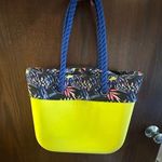 O Bag Vibrant Yellow and Blue Geometric Tote Photo 0