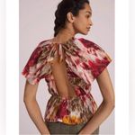 Love The Label legant Open Photo 1