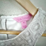 Lilly Pulitzer | White Fringe Sleeveless Top Crochet Gold Zipper | Size XS Photo 3