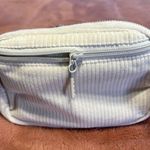 Lululemon  Everywhere Bag Belt Photo 1