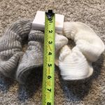 EXPRESS  Set of 2 sweater ponytail holder, scrunches Photo 8