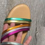 Time And Tru  memory foam sandals Photo 3