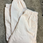 Brandy Melville  sweatpants Photo 0