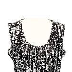 Jones Studio Black & White Pleated Pattern Tank Top Blouse Photo 2