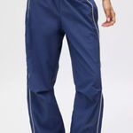 Urban Outfitters  Women’s Blue BDG Jess Straight Leg Nylon Track Pant Size XS Photo 0