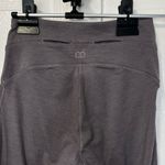 Calia by Carrie Underwood High Rise 7/8 crossover ankle legging size small Gray Photo 6