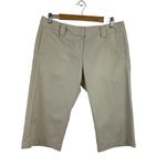 Adidas Women’s Beige Golf Shorts Mid-Rise Climalite Bermuda Three Stripe Size 10 Photo 14